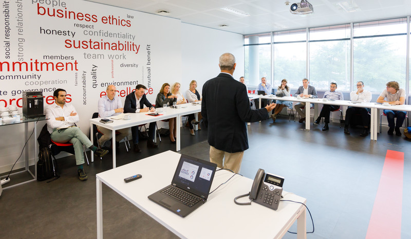 Studiereis Portugal: Gevecht tegen schulden in een andere wereld. Foto